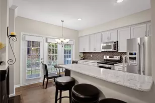 313 Kingsberry Cir, Pittsburgh, PA 15234 - Photo 14