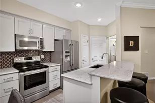 313 Kingsberry Cir, Pittsburgh, PA 15234 - Photo 12