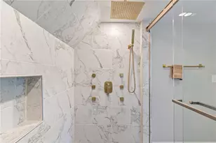 31 Harrison St, Pittsburgh, PA 15205 - Photo 14