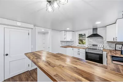 839 E Main Street Ext, Pine Township, PA 16127 - Photo 12