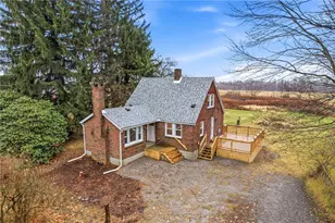 839 E Main St Ext, Pine Township, PA 16127 - Photo 4