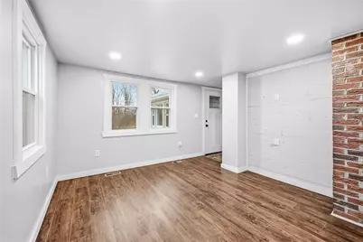 839 E Main Street Ext, Pine Township, PA 16127 - Photo 8