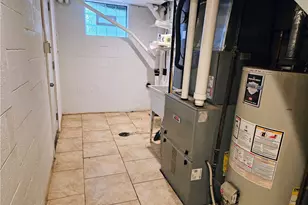 5625 Sandra Dr, Bethel Park, PA 15236 - Photo 28