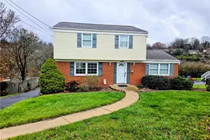 5625 Sandra Dr, Bethel Park, PA 15236 - Photo 2