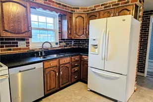 5625 Sandra Dr, Bethel Park, PA 15236 - Photo 10