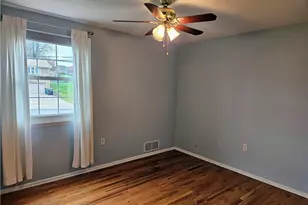 5625 Sandra Dr, Bethel Park, PA 15236 - Photo 18