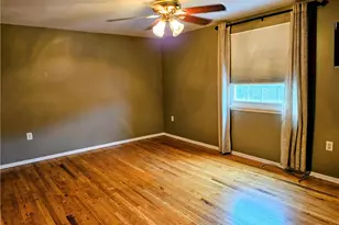 5625 Sandra Dr, Bethel Park, PA 15236 - Photo 22