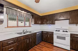 1134 Strawn Ave, New Kensington, PA 15068 - Photo 10