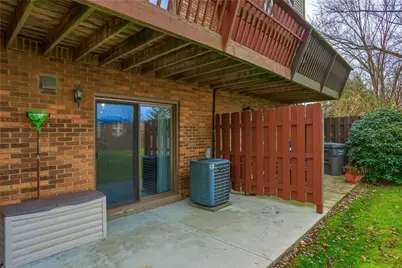 115 Forest Dr, Seven Fields Boro, PA 16046 - Photo 8