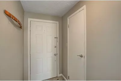 115 Forest Dr, Seven Fields Boro, PA 16046 - Photo 16