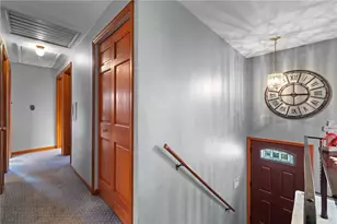 667 Harborview Dr, Pittsburgh, PA 15239 - Photo 6