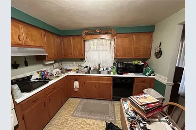 20 Falkirk Dr, Pittsburgh, PA 15235 - Photo 8