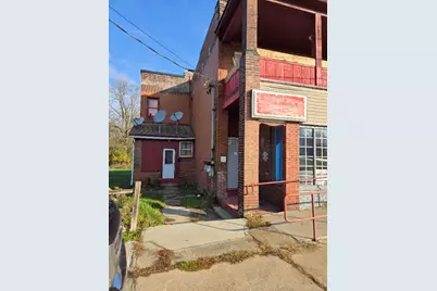 1229 N Sharpsville Ave, Sharon, PA 16146 - Photo 4