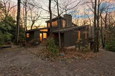 130 Overlook Dr, Slippery Rock, PA 16057 - Photo 1