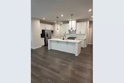 1007 Wellington Ct, Penn Twp, PA 15644 - Photo 4