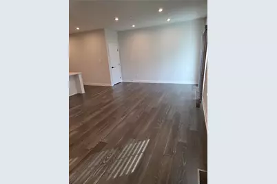 1007 Wellington Ct, Penn Twp, PA 15644 - Photo 10