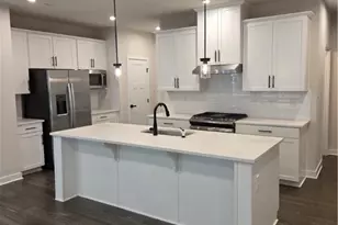 1007 Wellington Ct, Penn Twp, PA 15644 - Photo 6