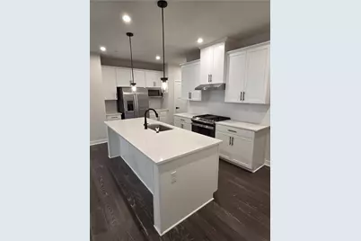 1007 Wellington Ct, Penn Twp, PA 15644 - Photo 8