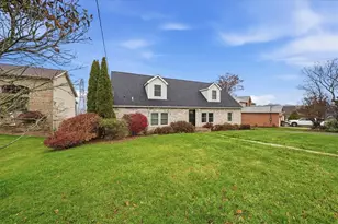 152 Buss Rd, Hopewell Township, PA 15001 - Photo 2