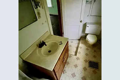 2409 25th St, White Township, PA 15010 - Photo 16