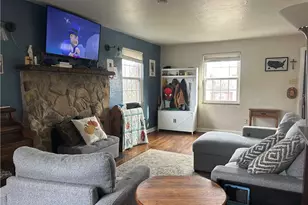 1070 Arbor Dr, Green Tree, PA 15220 - Photo 6