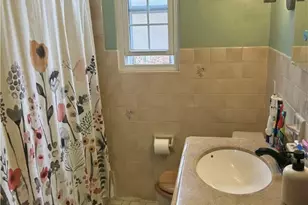 1070 Arbor Dr, Green Tree, PA 15220 - Photo 26