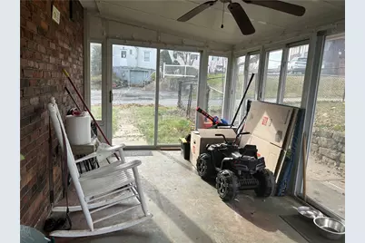 1070 Arbor Dr, Green Tree, PA 15220 - Photo 16