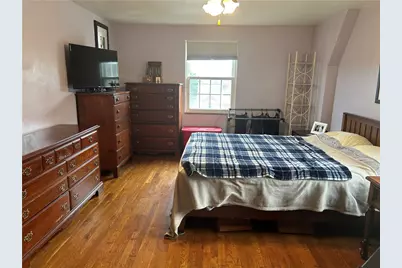 1070 Arbor Dr, Green Tree, PA 15220 - Photo 22