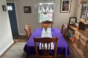 1070 Arbor Dr, Green Tree, PA 15220 - Photo 10