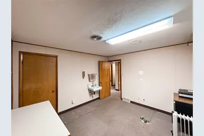 1414 Lincoln Way #1, White Oak, PA 15131 - Photo 28