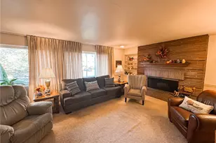 1414 Lincoln Way, White Oak, PA 15131 - Photo 6