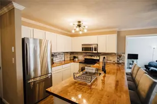 2012 S Ridge Terrace, Hidden Valley, PA 15502 - Photo 6