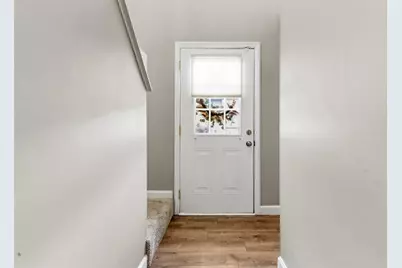 846 Sunset Circle, Cranberry Township, PA 16066 - Photo 4