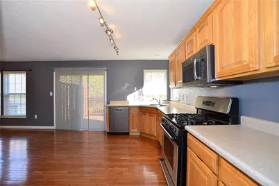 665 E Village Green Blvd., Adams Township, PA 16046 - Photo 6