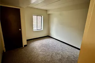 210 Electric Ave, East Pittsburgh, PA 15112 - Photo 8