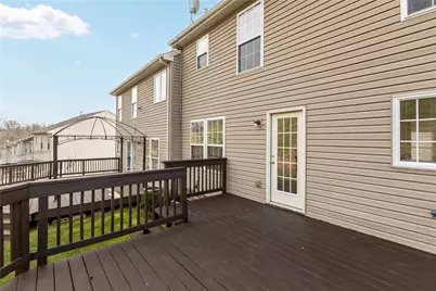 2010 Overlook Ct, North Strabane, PA 15317 - Photo 16