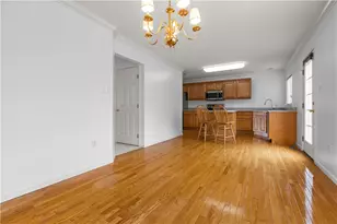 2010 Overlook Ct, North Strabane, PA 15317 - Photo 8