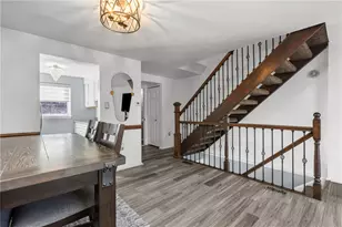 202 Bayberry Ln, Imperial, PA 15126 - Photo 6