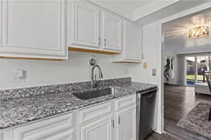 202 Bayberry Ln, Imperial, PA 15126 - Photo 22