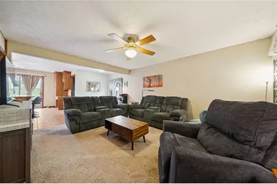 447 Washington Ave, Leechburg Boro, PA 15656 - Photo 4