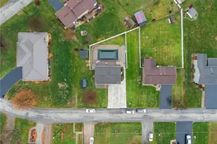 217 Karen Dr, Allegheny Township, PA 15613 - Photo 30