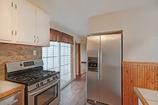 223-227 Old Mill Rd, Washington Township, PA 15613 - Photo 14