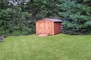 1305 Mercer Ave, Hermitage, PA 16148 - Photo 6