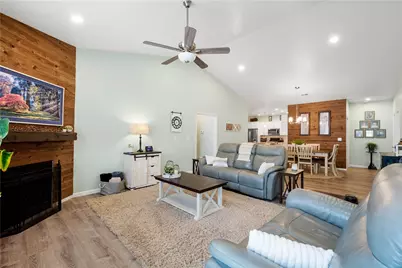 1704 Seminole Circle, Chippewa Township, PA 15010 - Photo 10