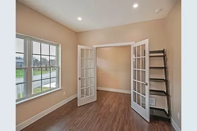 204 Willow Lane, Chippewa Township, PA 15010 - Photo 4