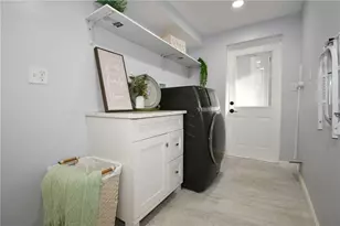 143 Anita Ave, Pittsburgh, PA 15217 - Photo 14