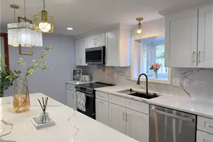 143 Anita Ave, Pittsburgh, PA 15217 - Photo 10