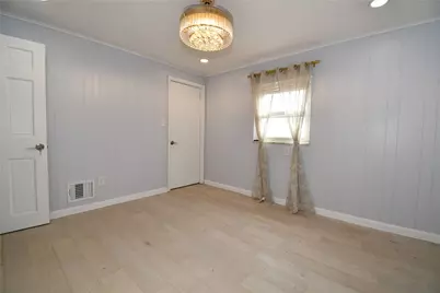 143 Anita Ave, Pittsburgh, PA 15217 - Photo 24