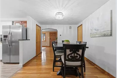 51 Bellview Cir, Robinson Twp, PA 15136 - Photo 10