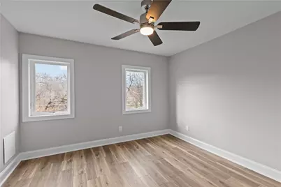 817 Eldora Pl, Pittsburgh, PA 15210 - Photo 16